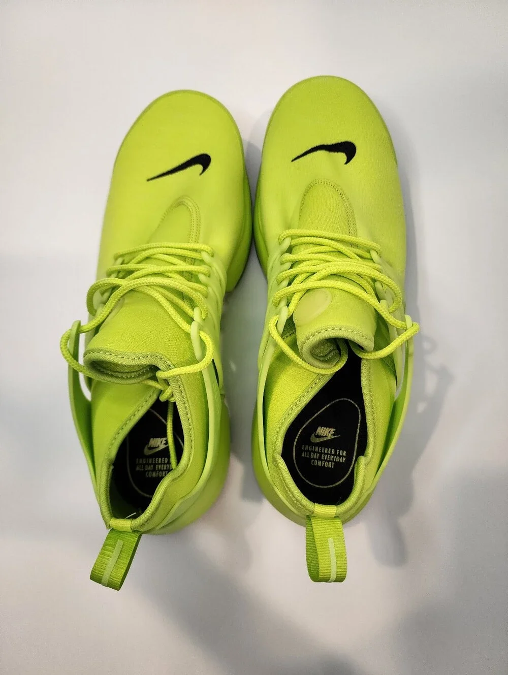Nike Air Presto Women's Shoes in Atomic Green/Black, Size 11